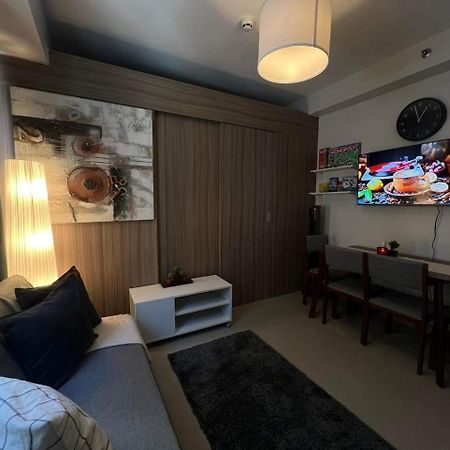 Shore 2 Residences High Speed Internet Walking Distance To Moa And Ikea مانيلا المظهر الخارجي الصورة