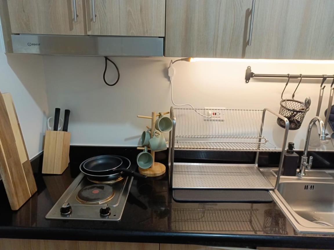 Shore 2 Residences High Speed Internet Walking Distance To Moa And Ikea مانيلا المظهر الخارجي الصورة