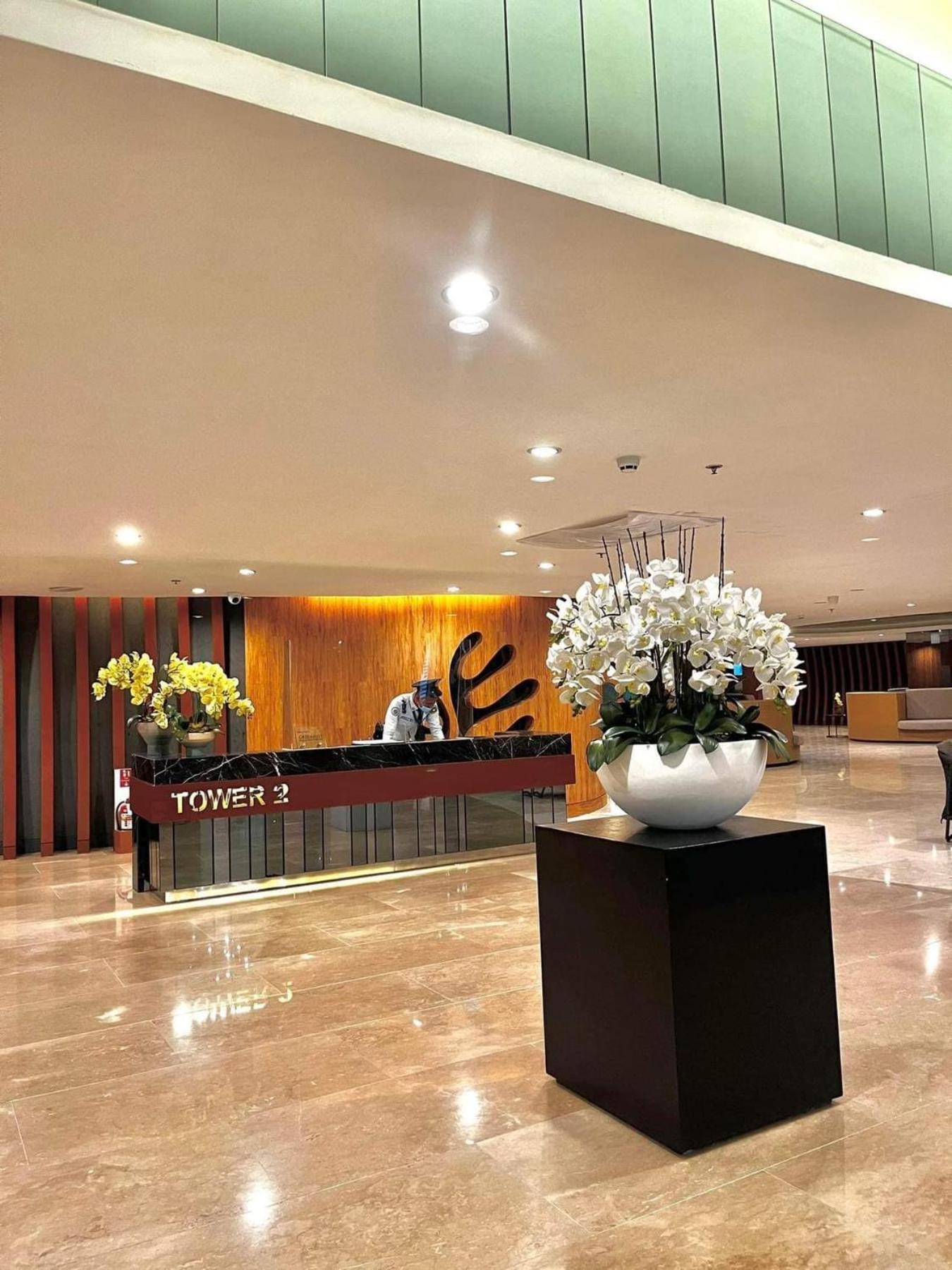 Shore 2 Residences High Speed Internet Walking Distance To Moa And Ikea مانيلا المظهر الخارجي الصورة